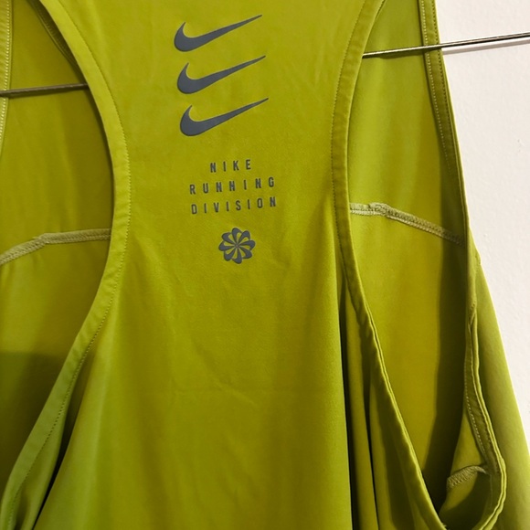 Nike Dri-FIT Run Division small - Picture 11 of 11